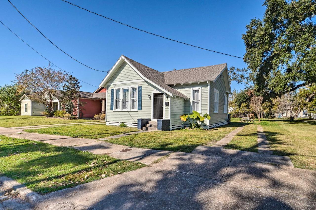 Lake Charles Cottage With Fireplace And Yard! Esterno foto